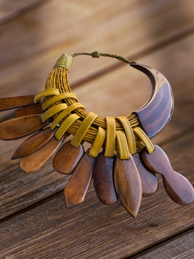 Sunu Kanu Necklace – Handmade African Statement Jewelry in Recycled Leather & Horn | 22–23” | Multiple Colors | Crafted in Mali