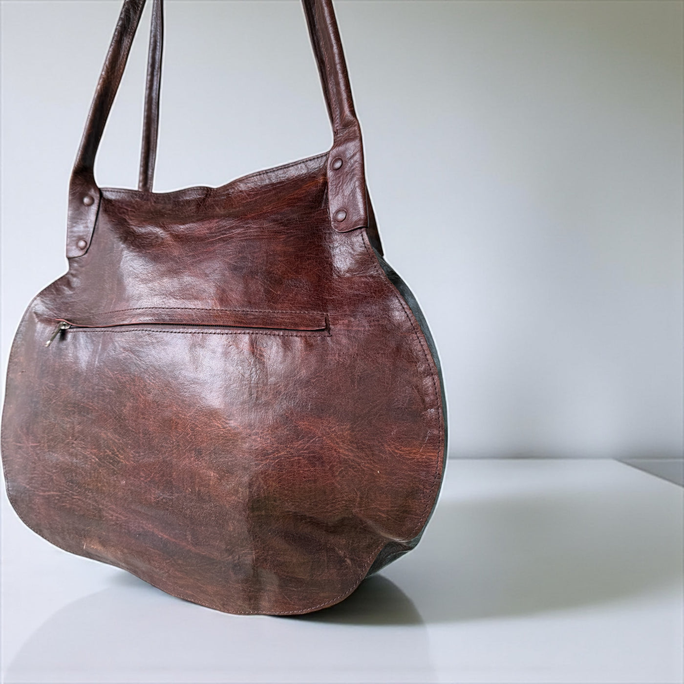 Heritage Unleashed: Exquisite Handmade Leather Bag from Mali