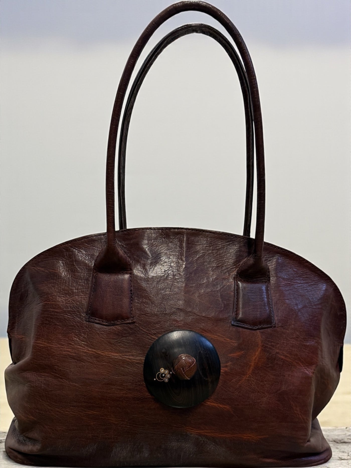 Desert Jewel Leather Tote – Genuine Brown Leather Bag with Ebony Wood Finish, Handmade in Mali (11x18x6)