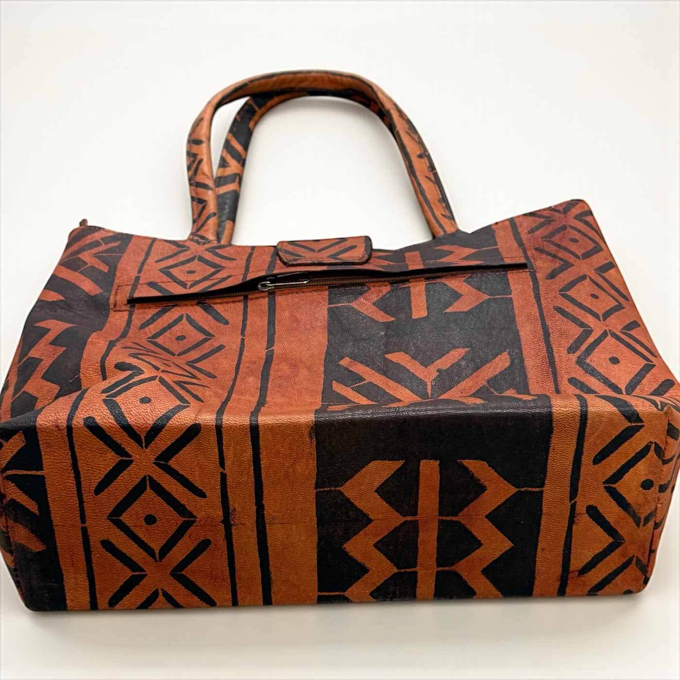 Soul of the Sahara: Artisanal Mali Leather Creations