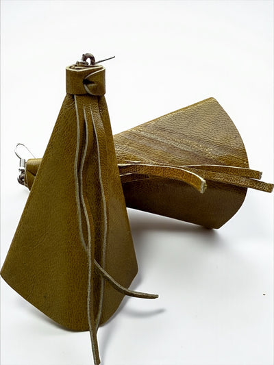 Saramani Bandi Leather Fringe Earrings – Handmade in Burkina Faso (Golden Brown)