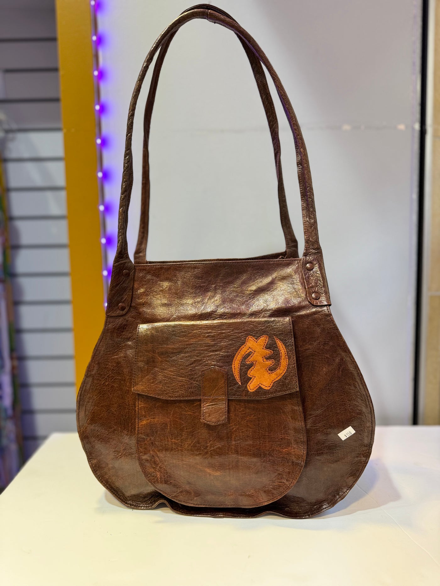 Heritage Unleashed: Exquisite Handmade Leather Bag from Mali