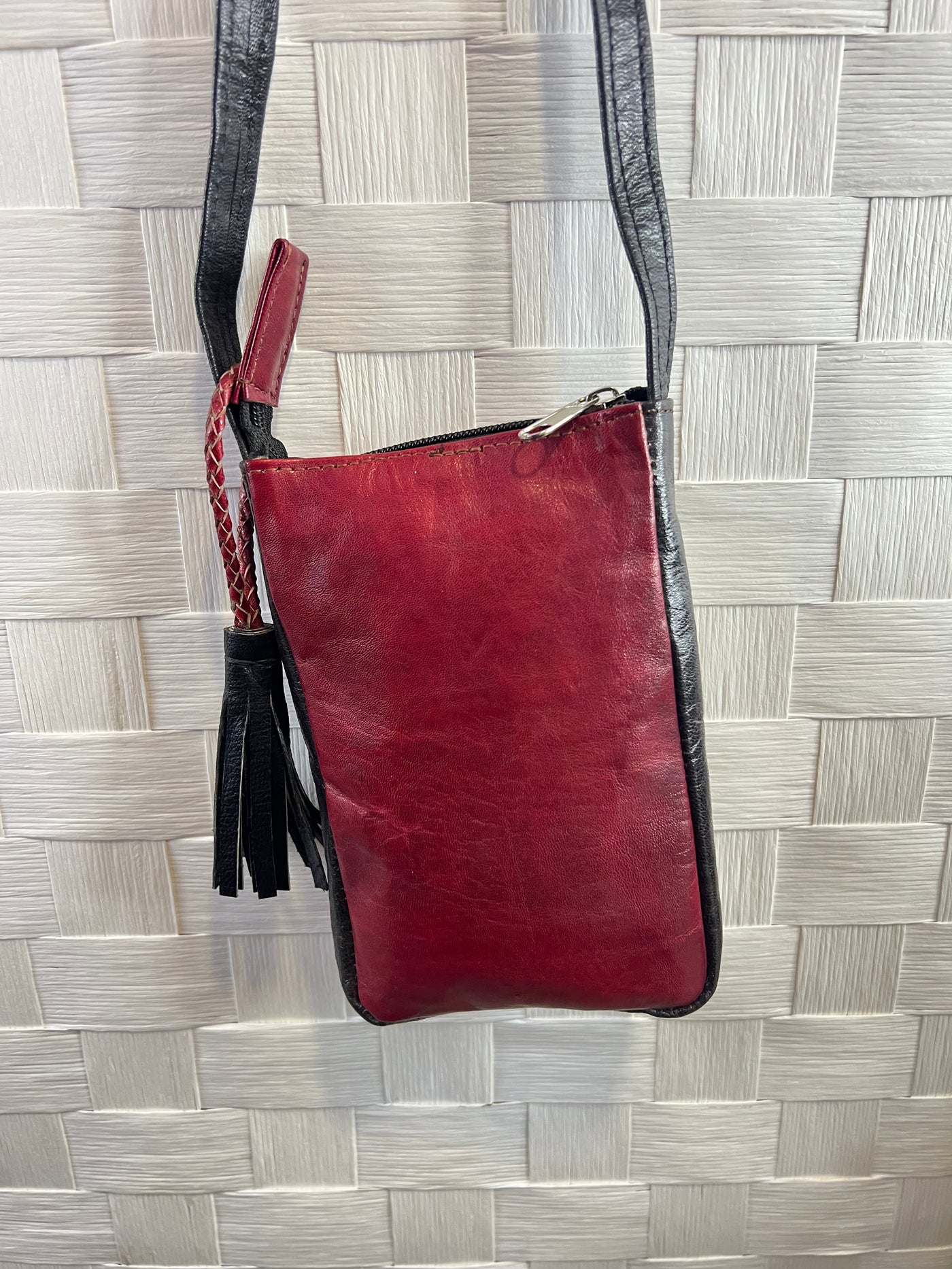 Handmade Leather Crossbody Bag for Phone and Small Accessories - Mali Craftsmanship