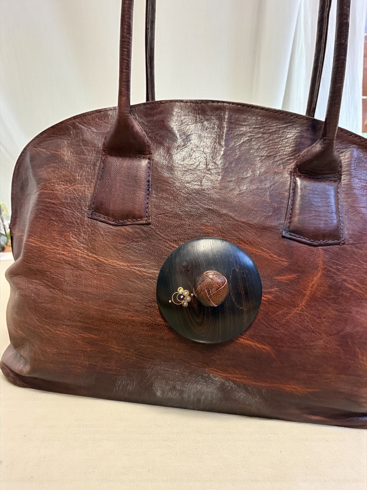 Desert Jewel Leather Tote – Genuine Brown Leather Bag with Ebony Wood Finish, Handmade in Mali (11x18x6)