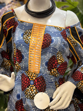 Charger l&#39;image dans la galerie, On Size Fit Up to Large African Print Long Dress
