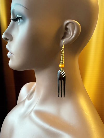 Mwanga Horn Comb Earrings – Handcrafted Kenyan Brass & Bone Art
