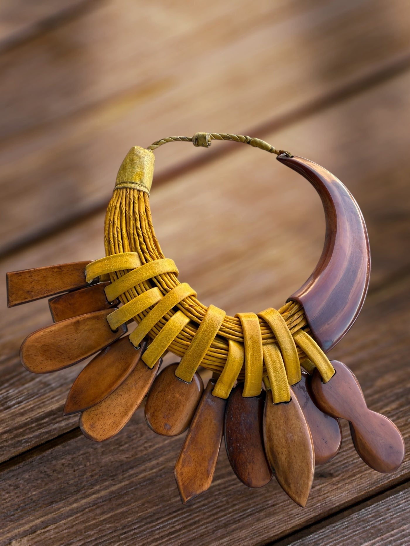 Sunu Kanu Necklace – Handmade African Statement Jewelry in Recycled Leather & Horn | 22–23” | Multiple Colors | Crafted in Mali