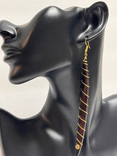 Charger l&#39;image dans la galerie, Uhuru (Freedom) Earrings - Celebrate liberation and independence.
