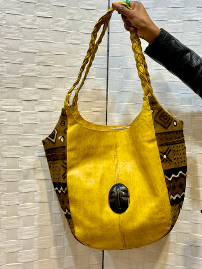 Tribal Essence: Handcrafted Mali Leather Bag