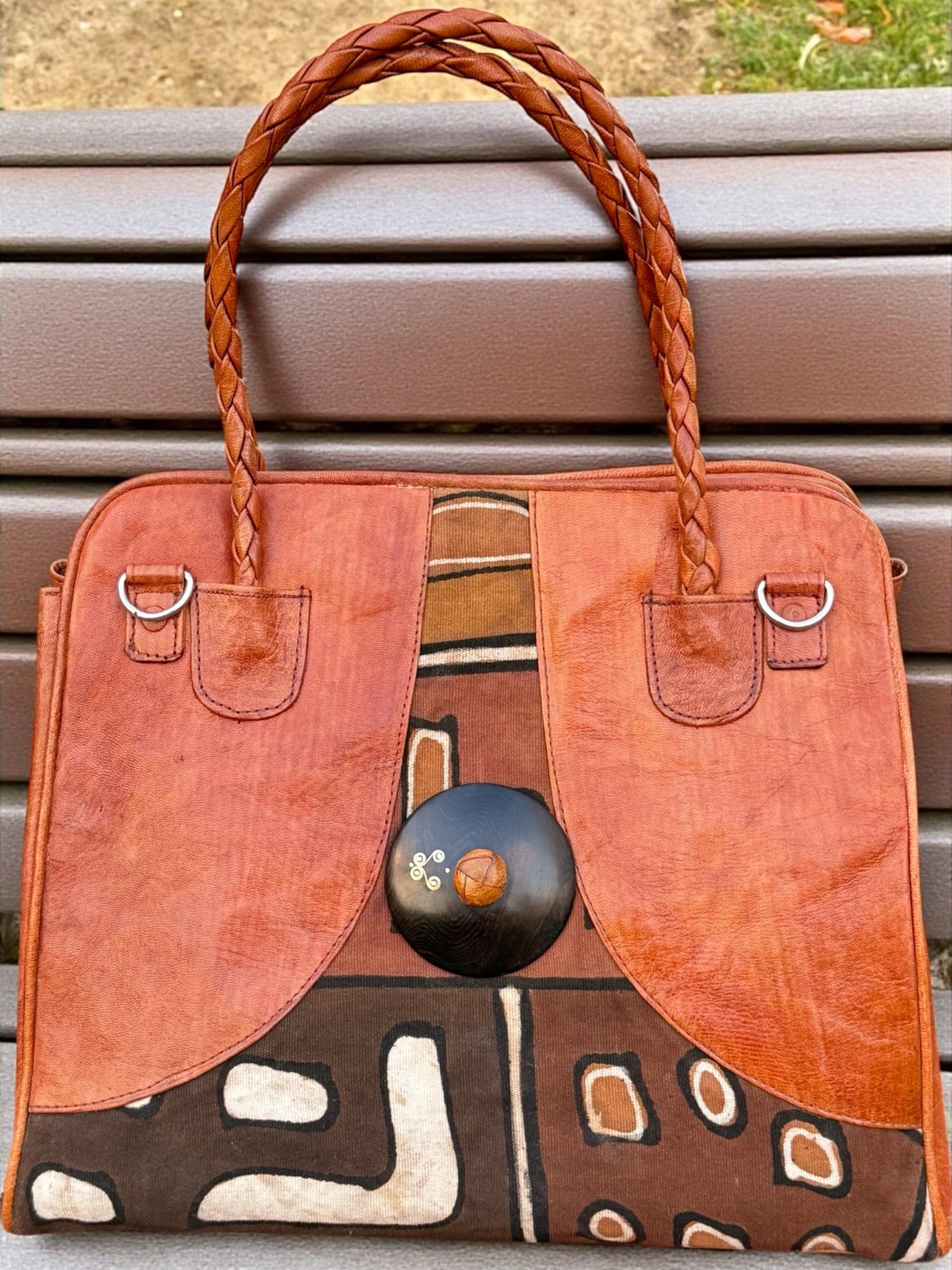Sahara Muse Leather Tote – Handmade in Mali with Mudcloth & Ebony Wood Accent (13.5x14x7)