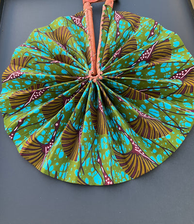African Elegance in Hand: Traditional Foldable Fans from Ghana