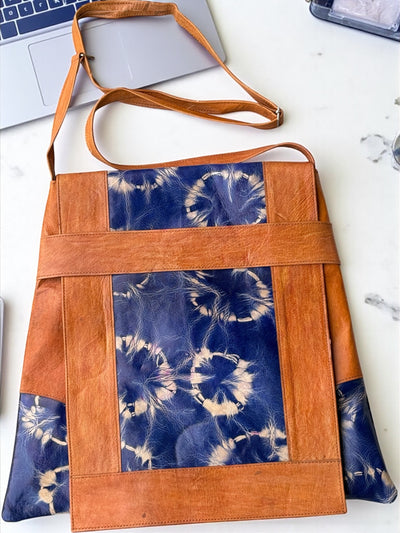 Desert Horizon Leather Shoulder Bag – Handmade in Mali (17x16)