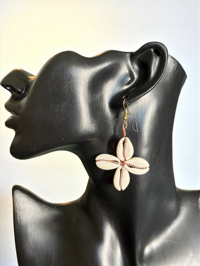 Kuma Flow Cowrie Shell Earrings – Handmade in Mali from Natural Cowries