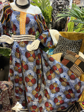 Load image into Gallery viewer, On Size Fit Up to Large African Print Long Dress
