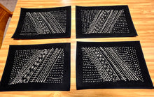 Charger l&#39;image dans la galerie, &quot;Cultural Heritage Series: Mudcloth Placemats from Mali&quot;
