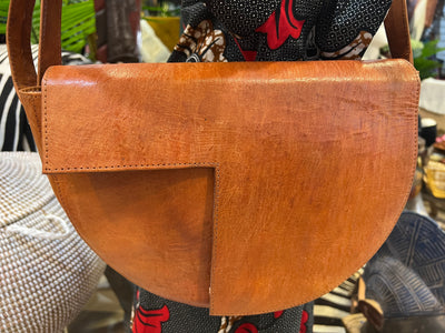 Handmade Leather Crossbody Bag - Minimalist Design