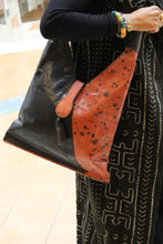 Charger l&#39;image dans la galerie, Handcrafted Bag Reflecting Mali
