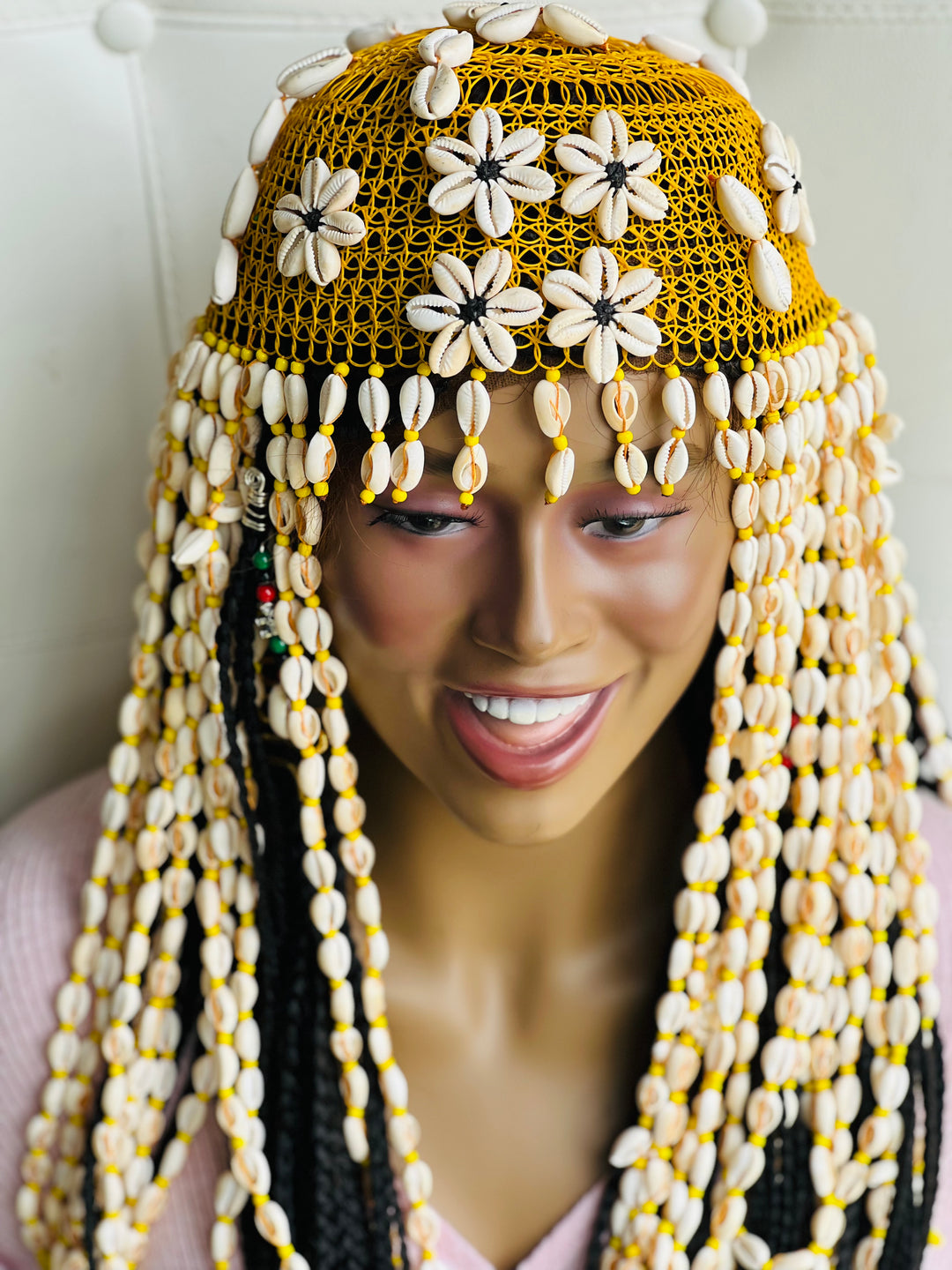 Regal Reverie: Handmade Cleopatra-Inspired Cowrie Shells  display picture 2