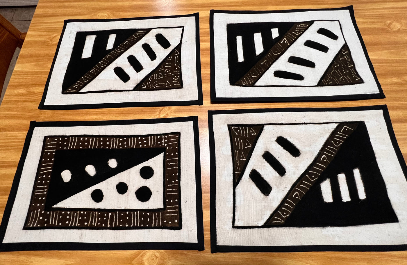 "Handwoven Mudcloth Placemats: A Journey to Mali’s Artisanship"