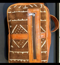 Load image into Gallery viewer, Handcrafted Leather Fanny Pack with Mudcloth Accents
