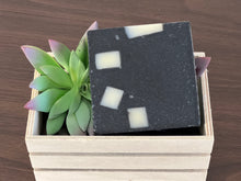 Load image into Gallery viewer, Charcoal Aloe Soap
